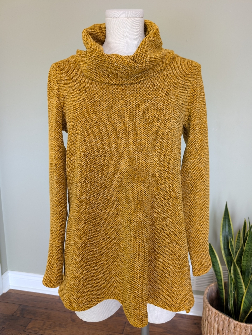 PURE Essence Women’s Sweater Mustard Yellow Cowl Neck Knit Made In Canada M